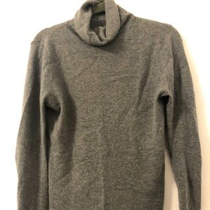Cashmere blend Grey turtleneck from Halogen